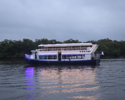 Dhow CRUISE AT RIVER MANDOVI